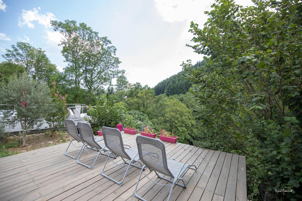 VALGORGE Havre de paix avec chambres d'hôtes pleines de charme 18