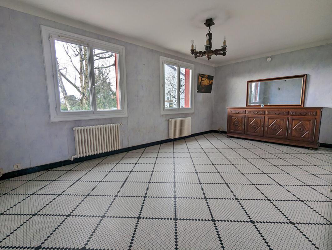 SAVENAY Maison  6 pièce(s) 85 m2 5