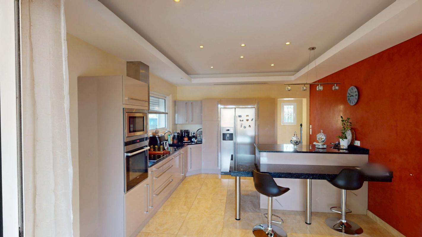 LE MUY LE MUY Élégante villa contemporaine avec piscine - Côte d'Azur 7