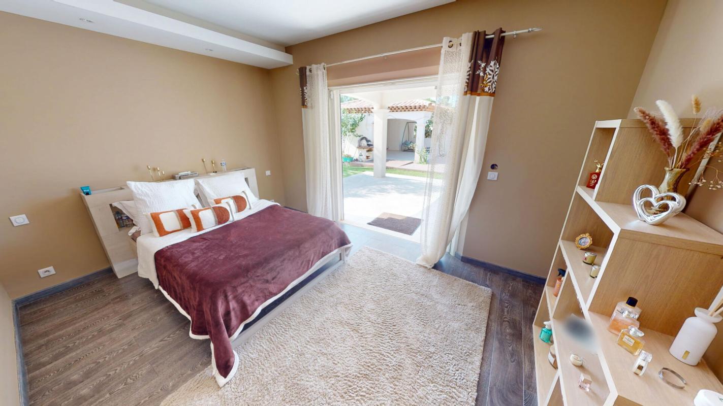 LE MUY LE MUY Élégante villa contemporaine avec piscine - Côte d'Azur 8