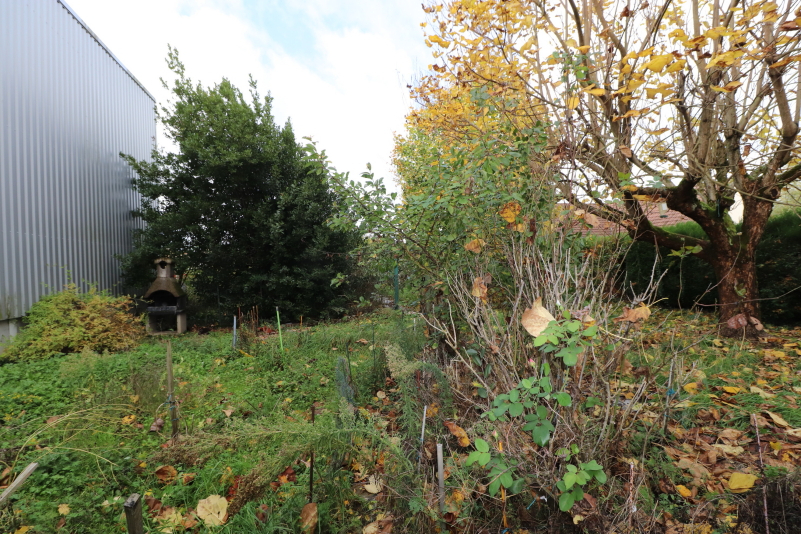 VARENNES-VAUZELLES Maison 5 pièce(s) 109m2 13