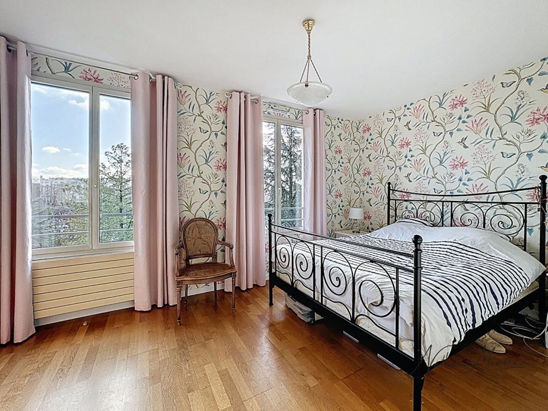 LYON-4E-ARRONDISSEMENT DUPLEX AVEC TERRASSES 5 PIECES CROIX ROUSSE PLATEAU CHAZIERE 6