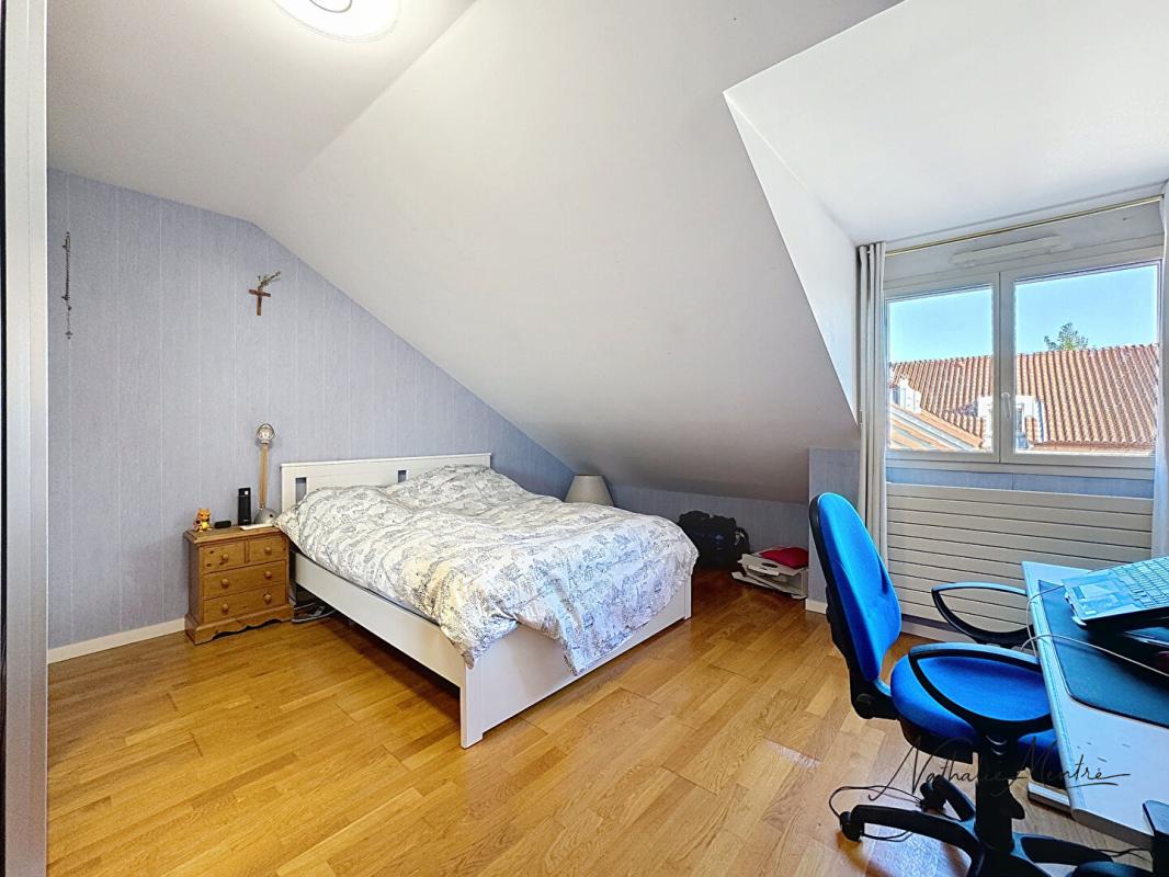 LYON-4E-ARRONDISSEMENT DUPLEX AVEC TERRASSES 5 PIECES CROIX ROUSSE PLATEAU CHAZIERE 9