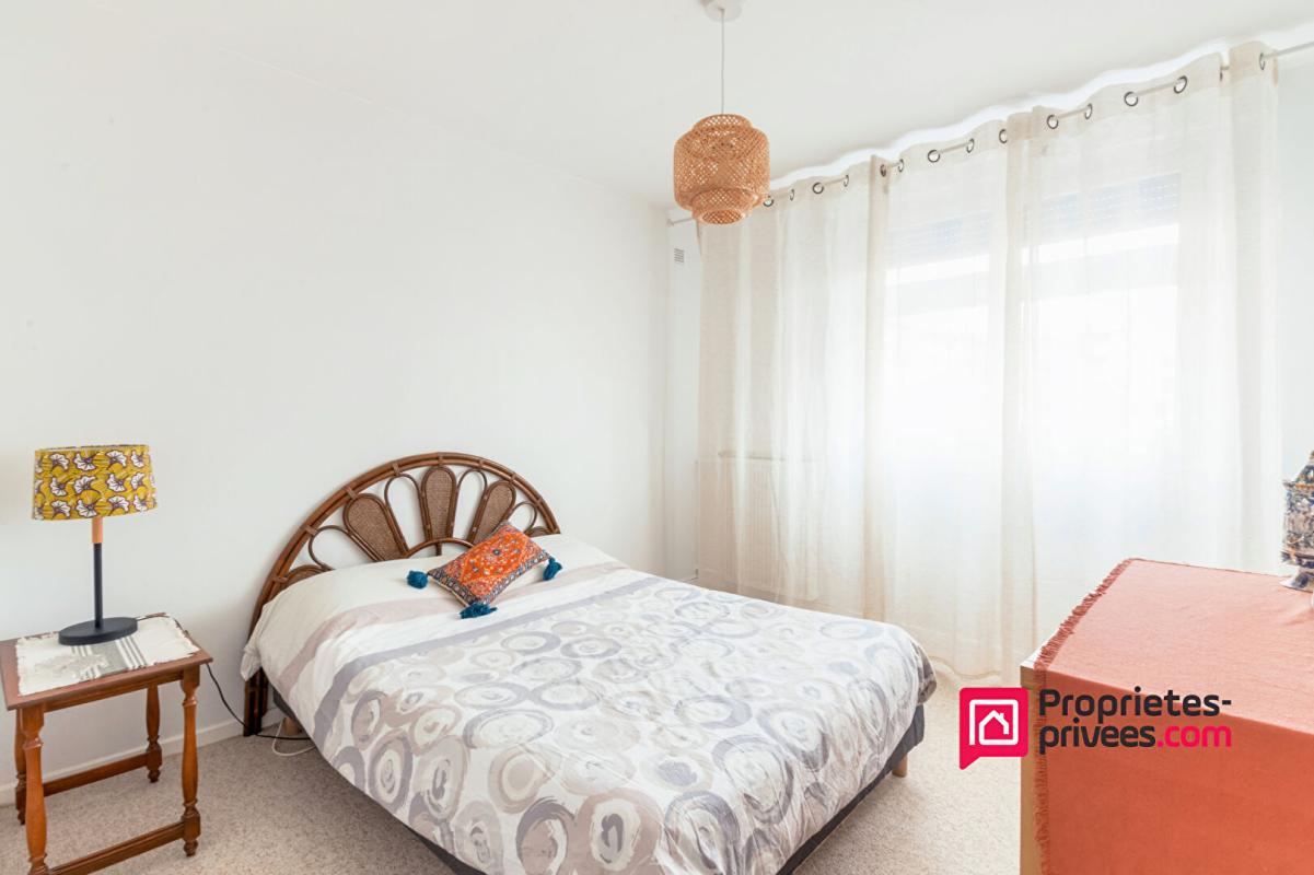 CALUIRE-ET-CUIRE CALUIRE ET CUIRE APPARTEMENT 131 M2 AVEC VUE IMPRENABLE VENTE INTERACTIVE 7