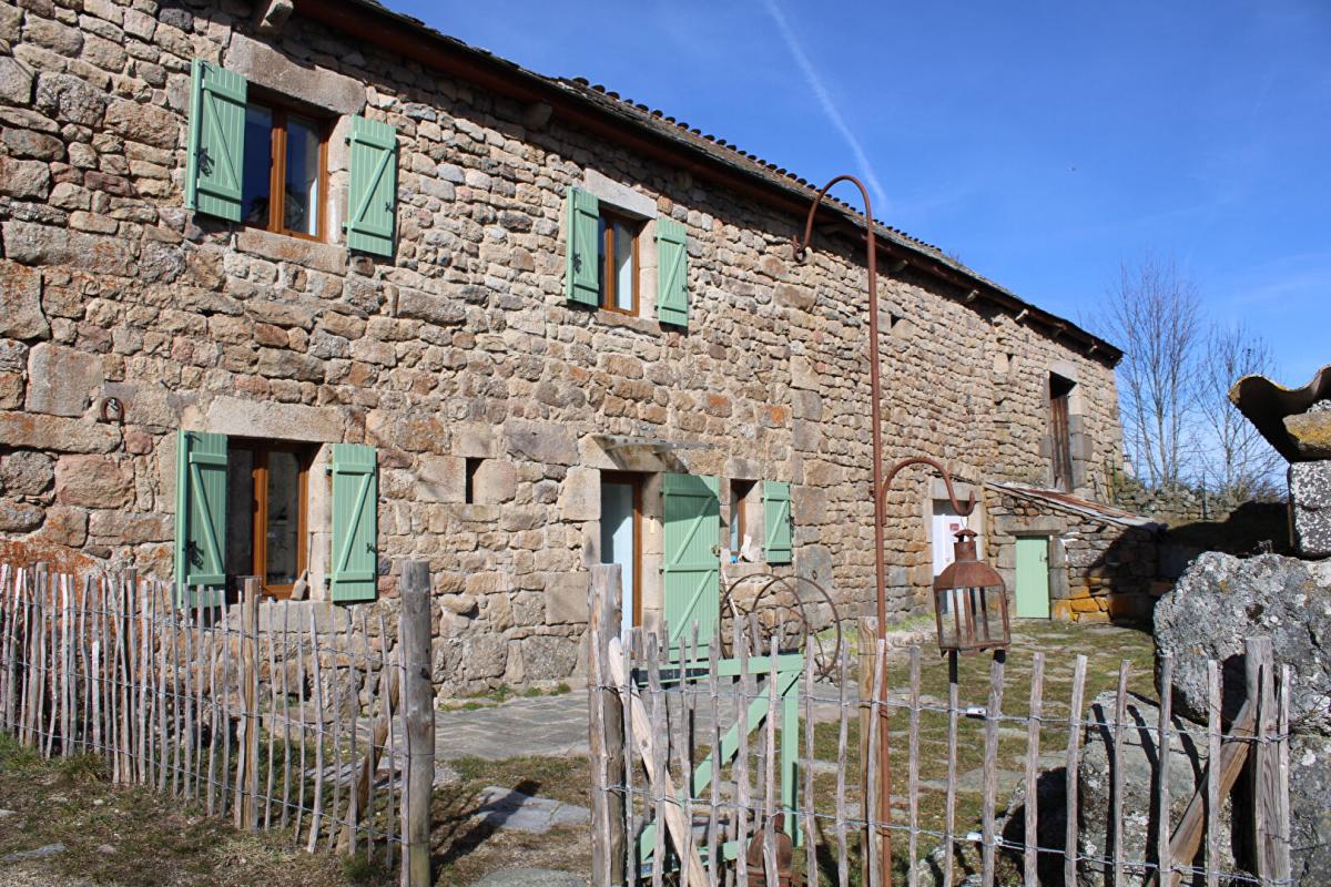 GRANDRIEU Maison Grandrieu 4 pièce(s) 130 m2 1