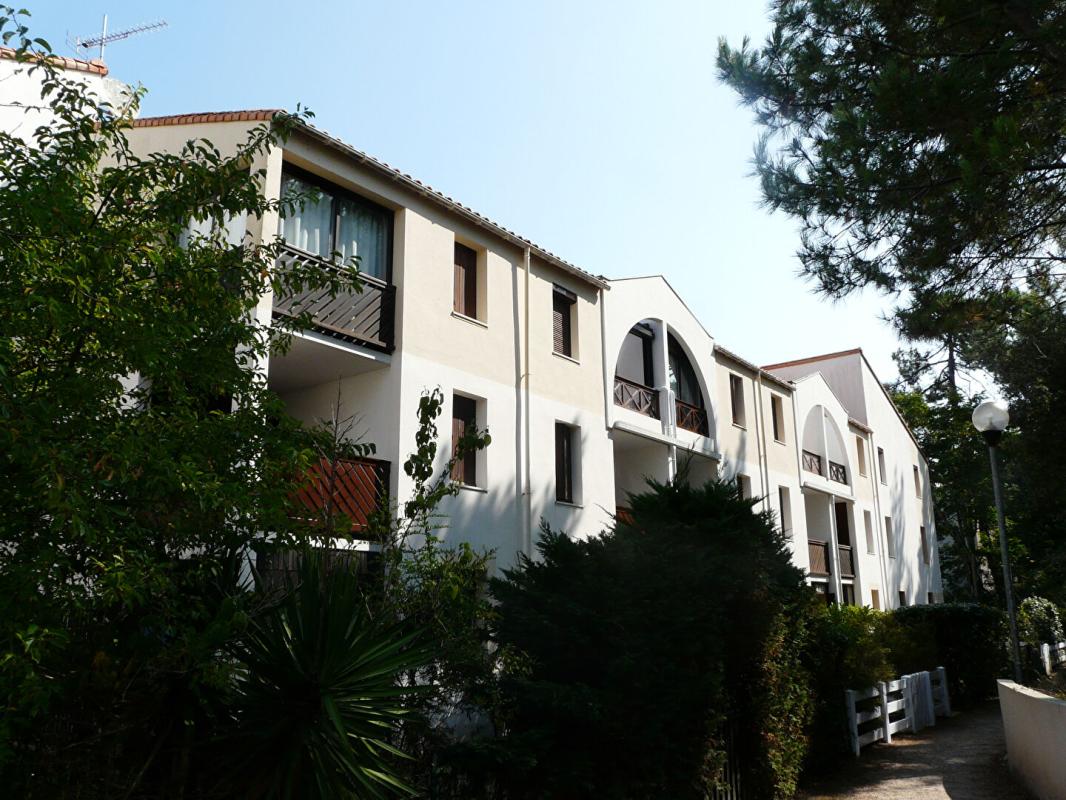 SAINT-GEORGES-DE-DIDONNE Gros potentiel :Appartement  3 pièce(s) Type T3+ 12