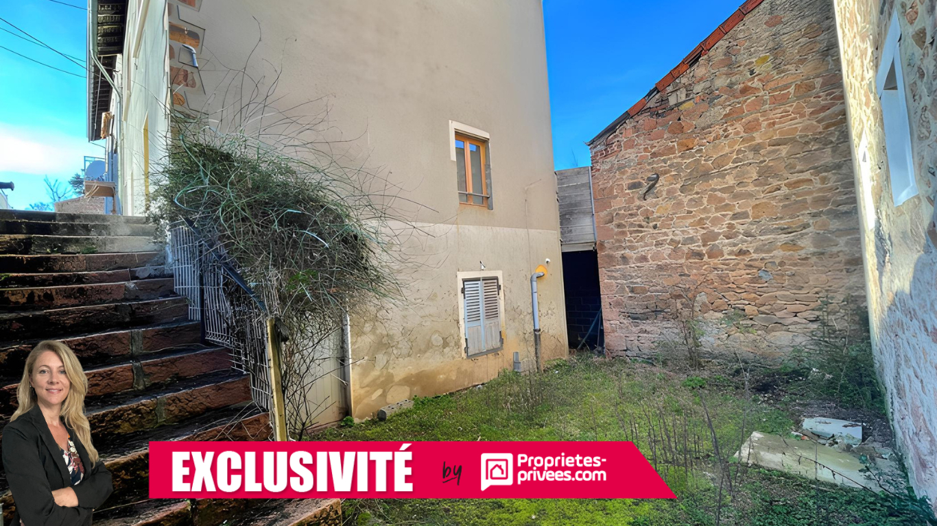 COURS-LA-VILLE Cours (69) ? Maison de ville 125 m² 7