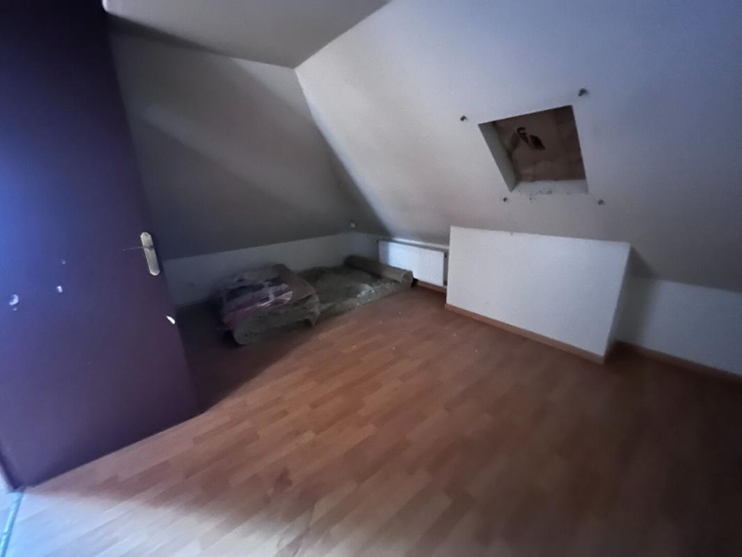 GOURNAY-EN-BRAY MAISON BOURGEOISE 10 PIECES 5 CHAMBRES 178 M2 ET DEPENDANCE 125M2 13