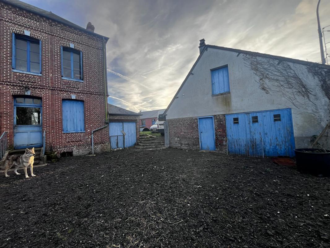 GOURNAY-EN-BRAY MAISON BOURGEOISE 10 PIECES 5 CHAMBRES 178 M2 ET DEPENDANCE 125M2 3