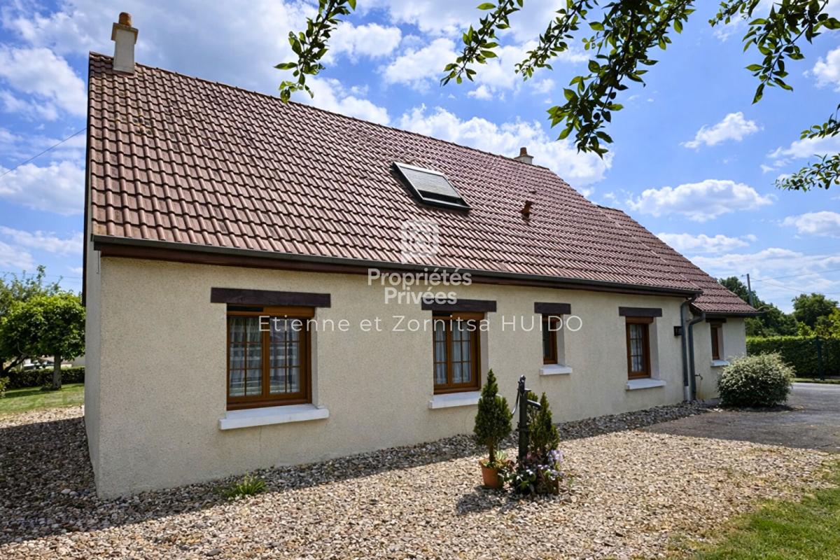 MENETREOLS-SOUS-VATAN Maison Menetreols Sous Vatan 4 pièce(s) 119 m2 2