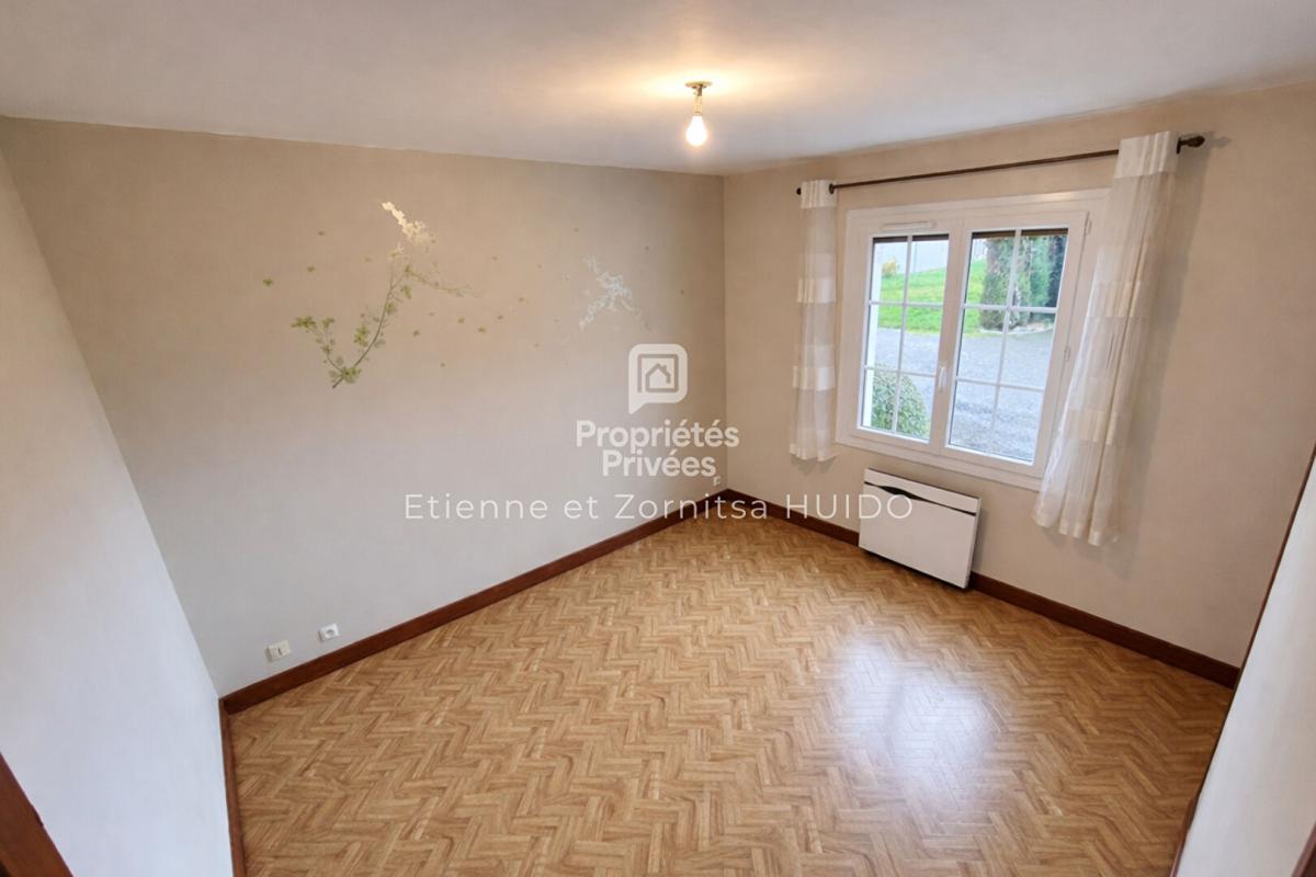 MENETREOLS-SOUS-VATAN Maison Menetreols Sous Vatan 4 pièce(s) 119 m2 6