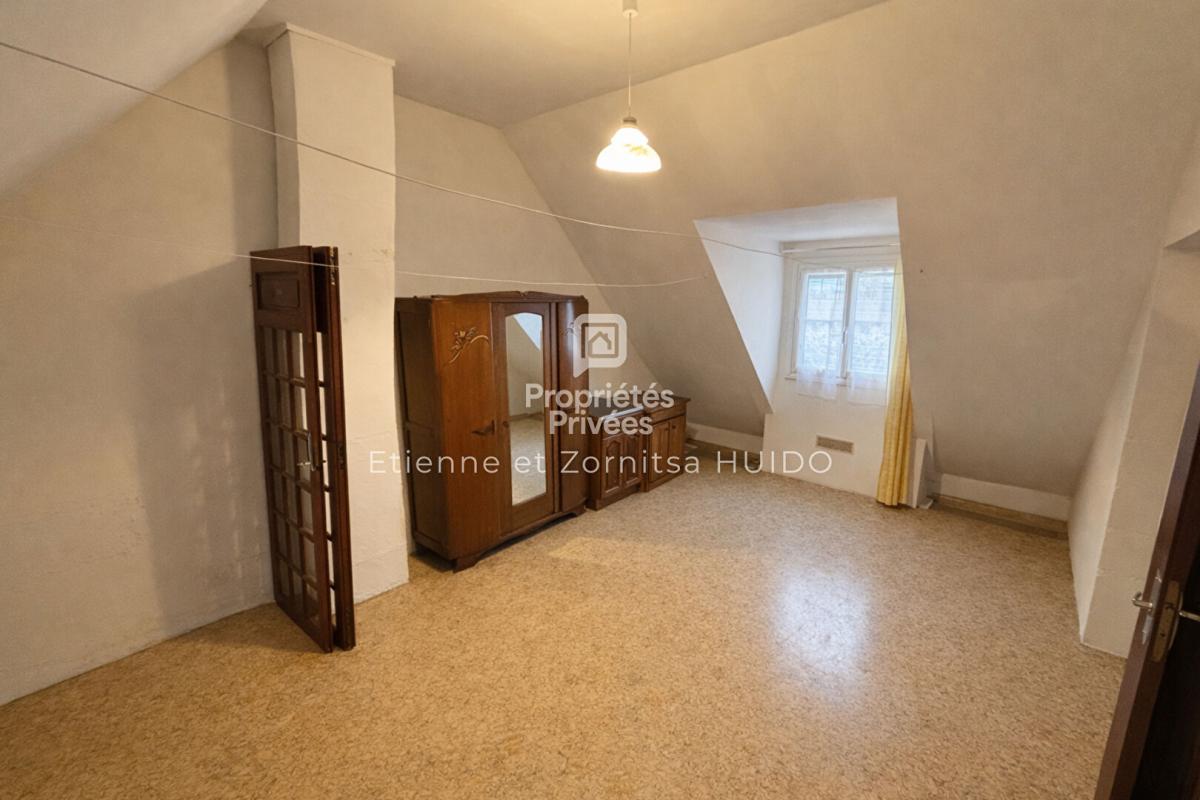 MENETREOLS-SOUS-VATAN Maison Menetreols Sous Vatan 4 pièce(s) 119 m2 8
