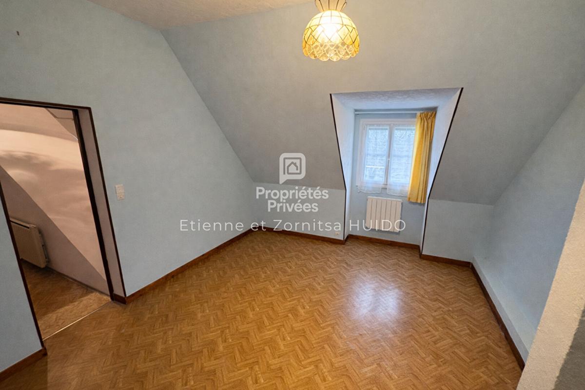 MENETREOLS-SOUS-VATAN Maison Menetreols Sous Vatan 4 pièce(s) 119 m2 9