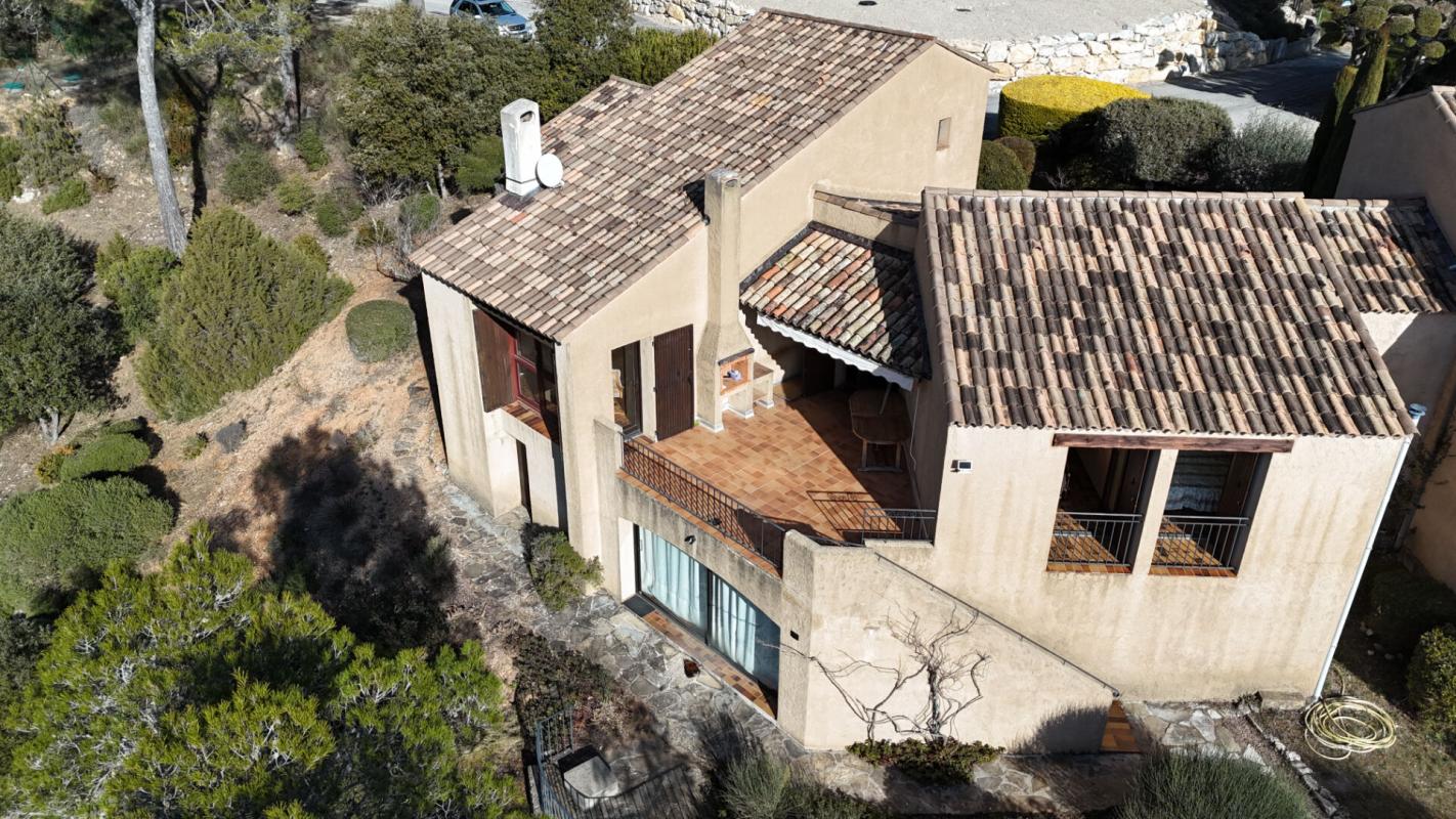 ESPARRON-DE-VERDON Propriété de Charme proche du lac d'Esparron 2