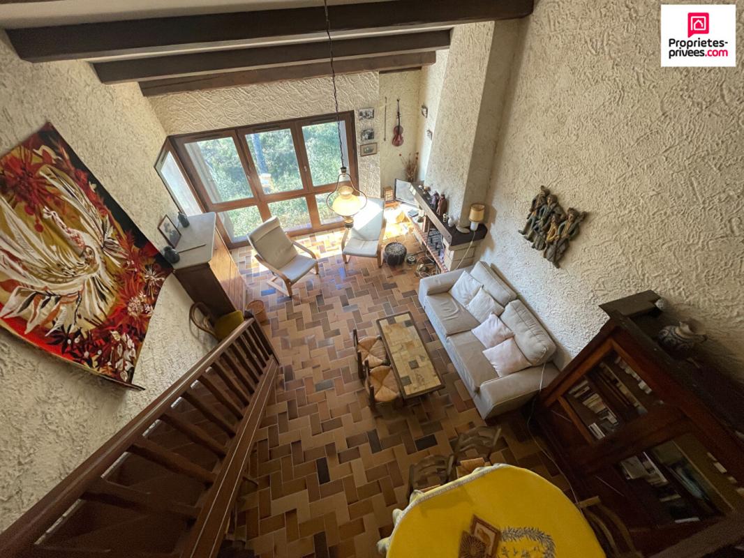 ESPARRON-DE-VERDON Propriété de Charme proche du lac d'Esparron 7