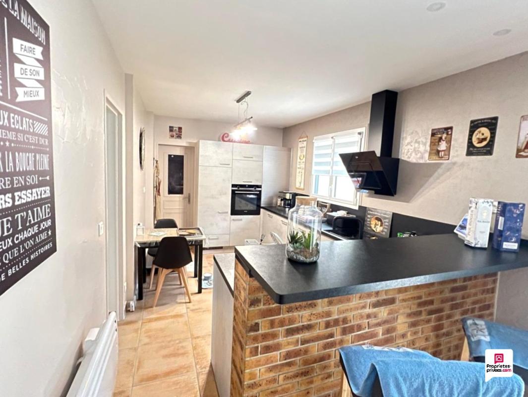 LES MUREAUX (78130) LES MUREAUX, Maison 5 pièce(s) , 4 chambres, garage et jardin 5