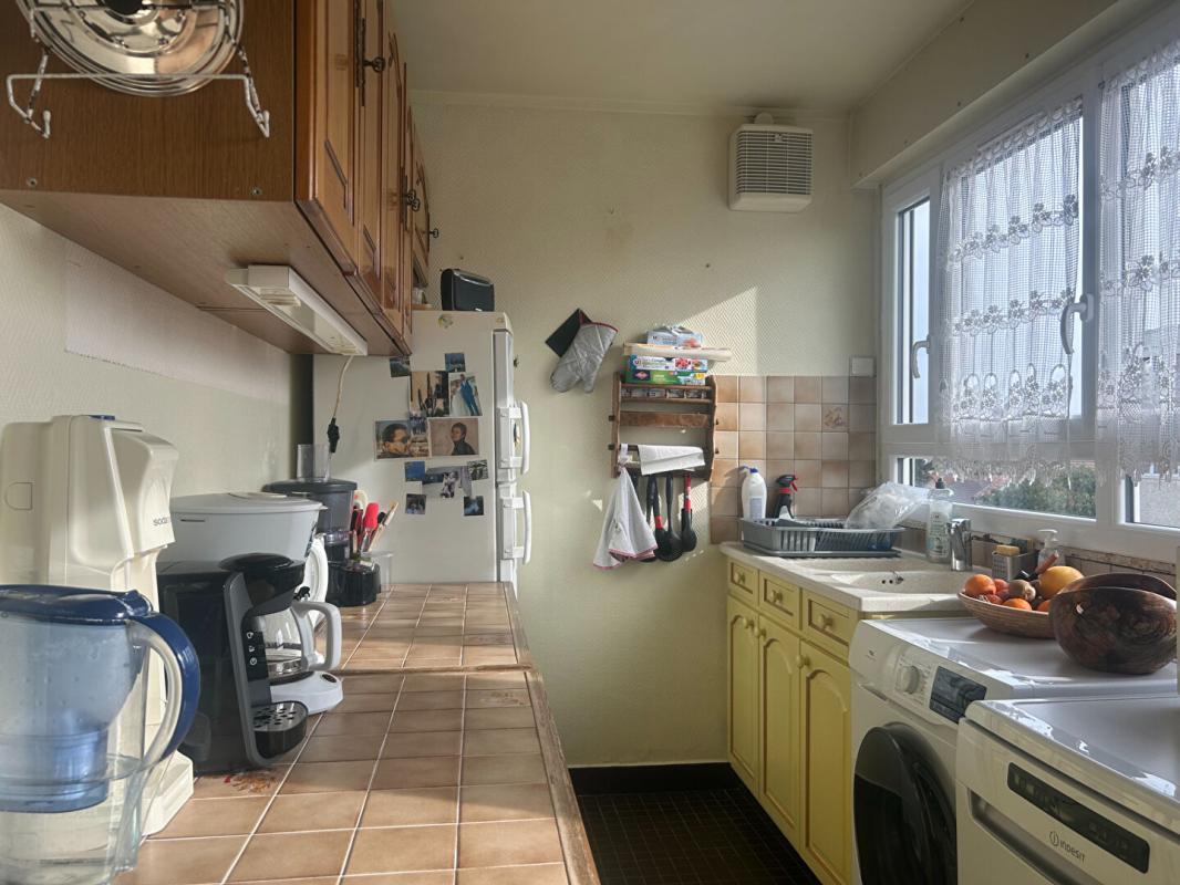 FONTENAY-SOUS-BOIS 15 min RER Fontenay 4 pièces 3ch 70 m2 avec balcon 5