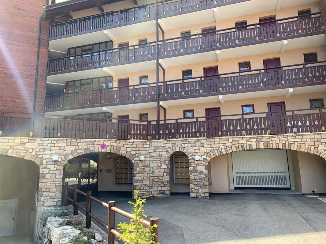 AGNIERES-EN-DEVOLUY Appartement au pied des pistes de La Joue du Loup 6