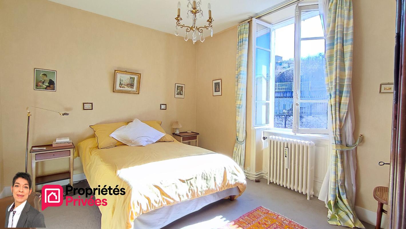 THIZY THIZY-LES-BOURGS (69240) Maison de bourg  320 m² , jardin, dépendances et garage 14