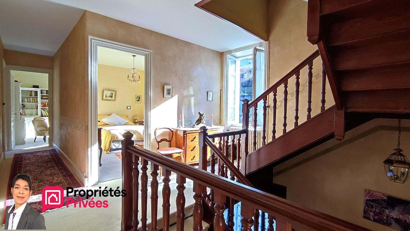 THIZY THIZY-LES-BOURGS (69240) Maison de bourg  320 m² , jardin, dépendances et garage 16