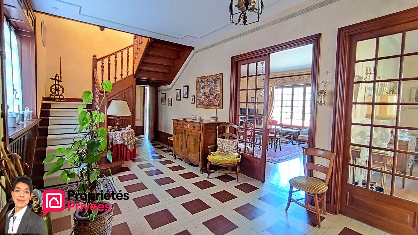 THIZY THIZY-LES-BOURGS (69240) Maison de bourg  320 m² , jardin, dépendances et garage 4