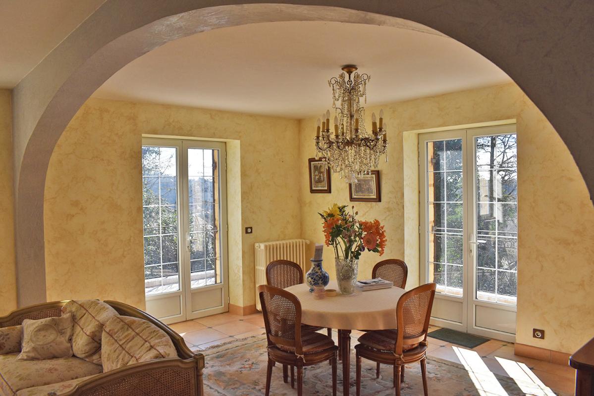 SARLAT-LA-CANEDA Maison de caractère à Sarlat avec appartement de 200 m2 6