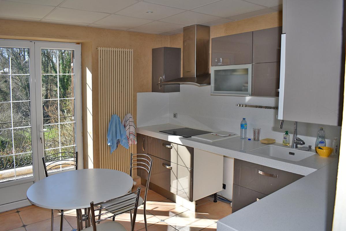 SARLAT-LA-CANEDA Maison de caractère à Sarlat avec appartement de 200 m2 8