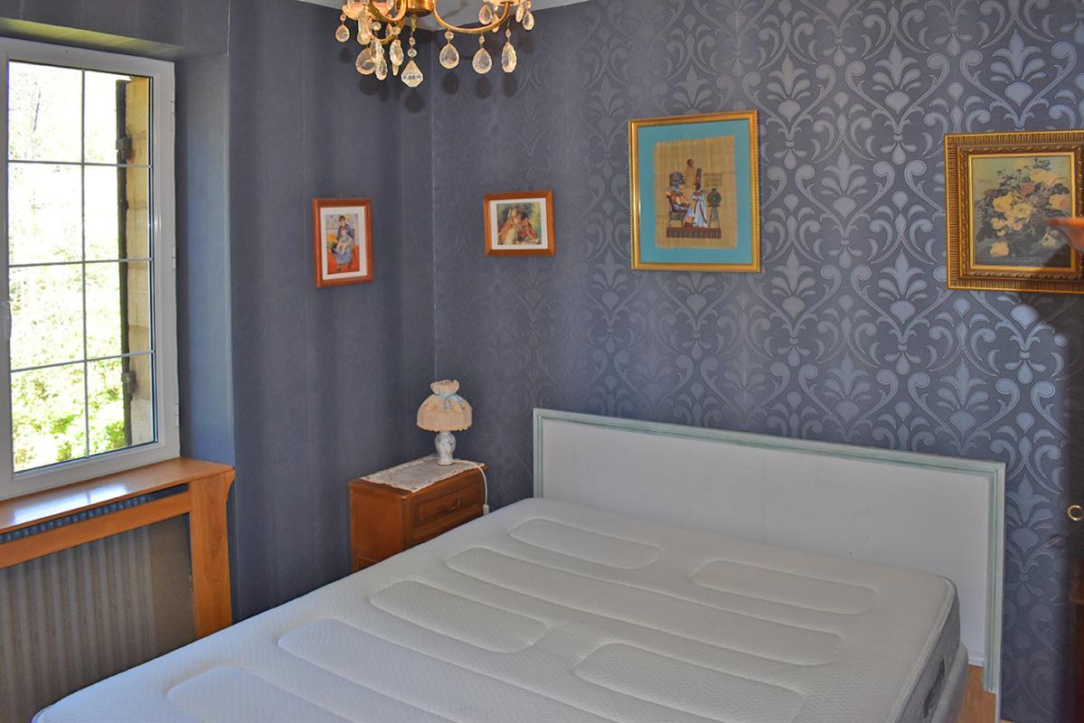 SARLAT-LA-CANEDA Maison de caractère à Sarlat avec appartement de 200 m2 9