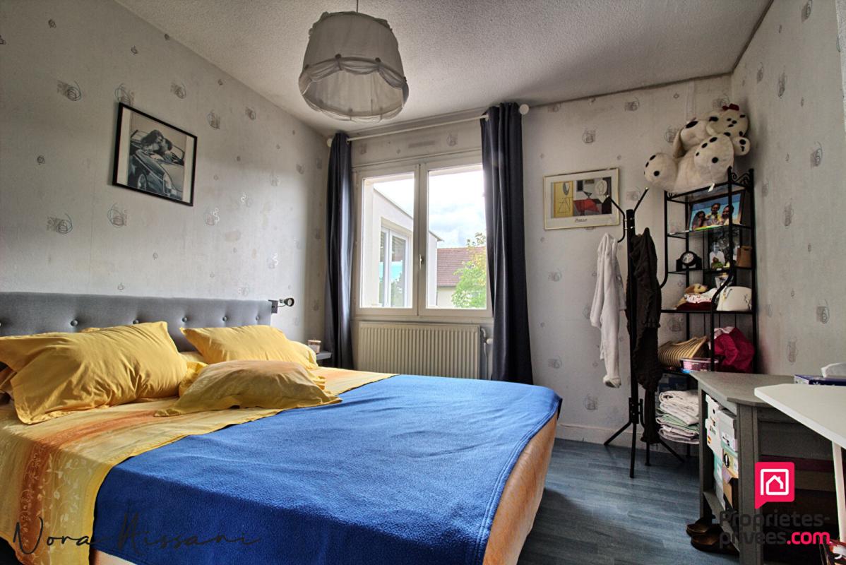 TAVAUX Maison 4 pièce(s) 15