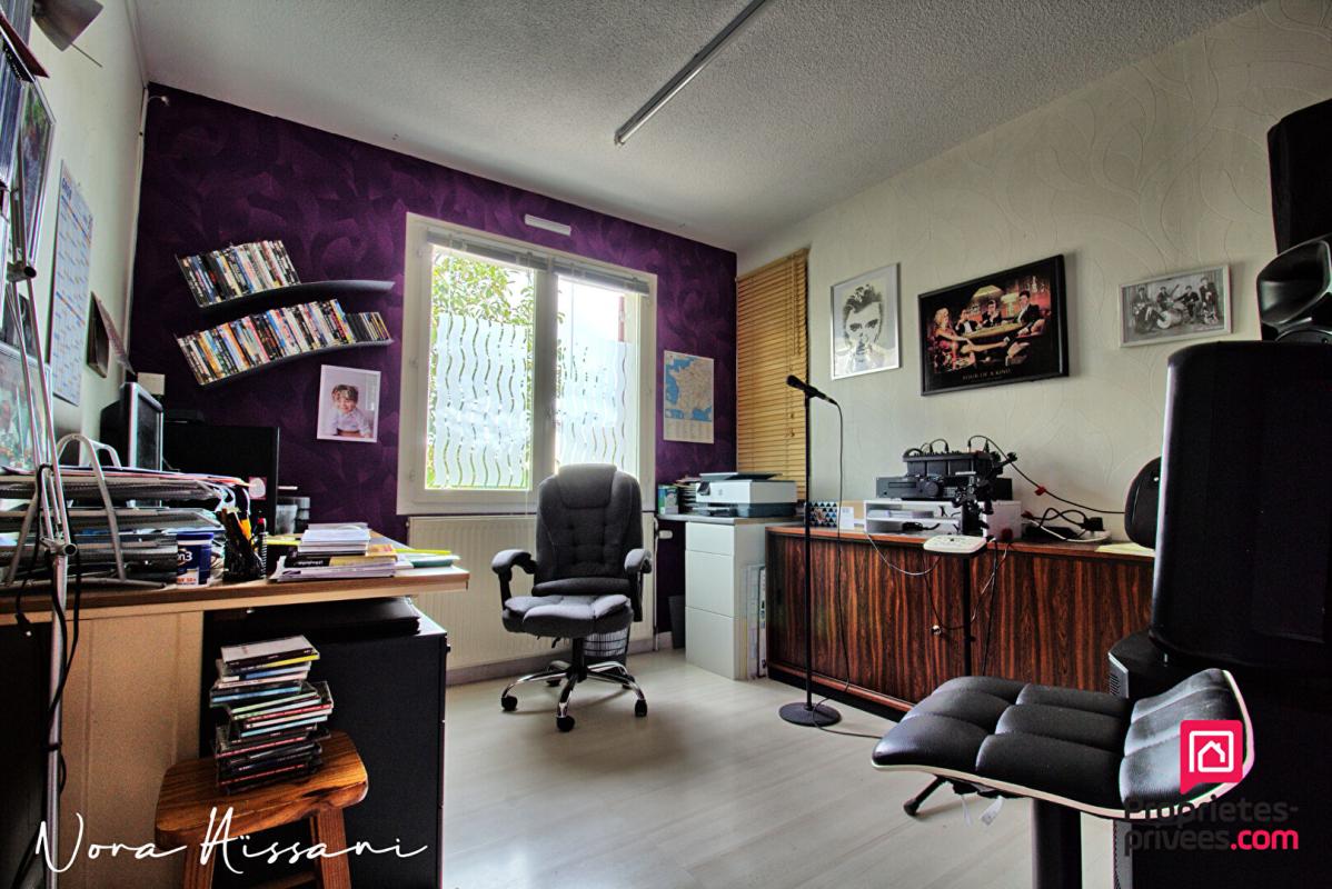 TAVAUX Maison 4 pièce(s) 16