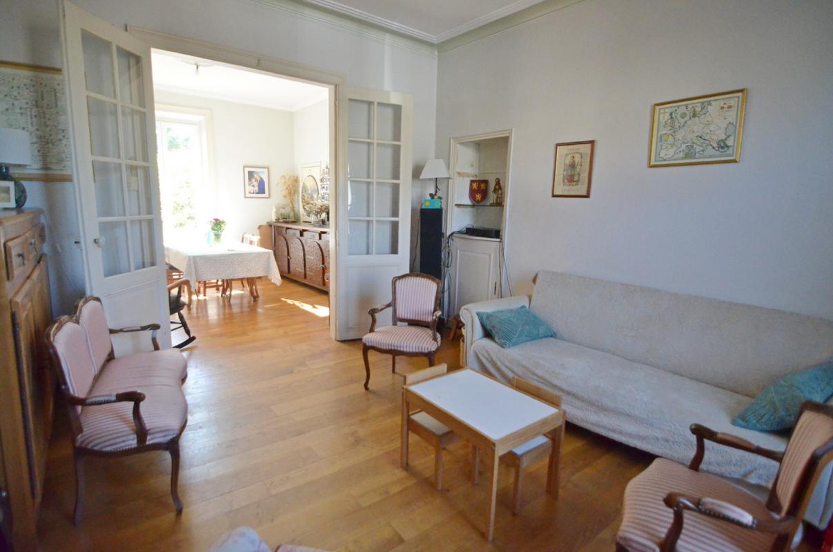 ALENCON Maison de ville avec jardin 3