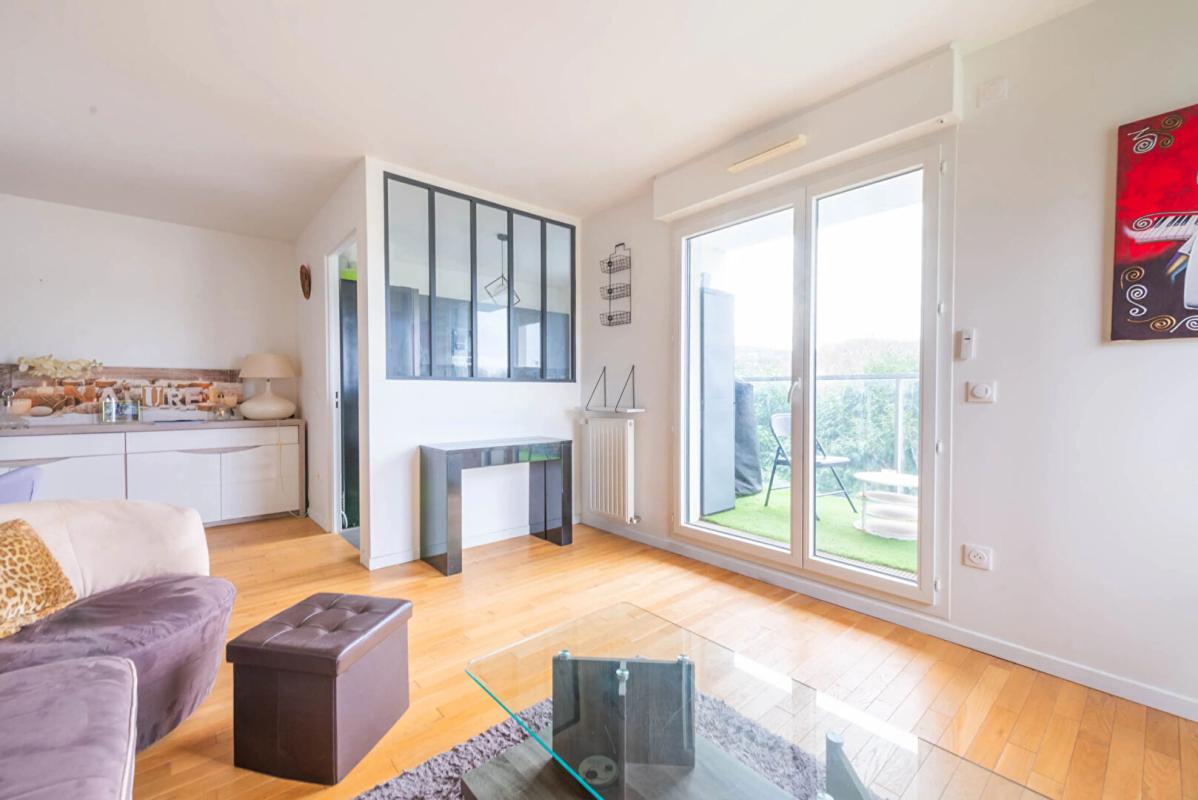 RUEIL-MALMAISON Appartement Rueil Malmaison 3 pièce(s) 62.55 m2 1