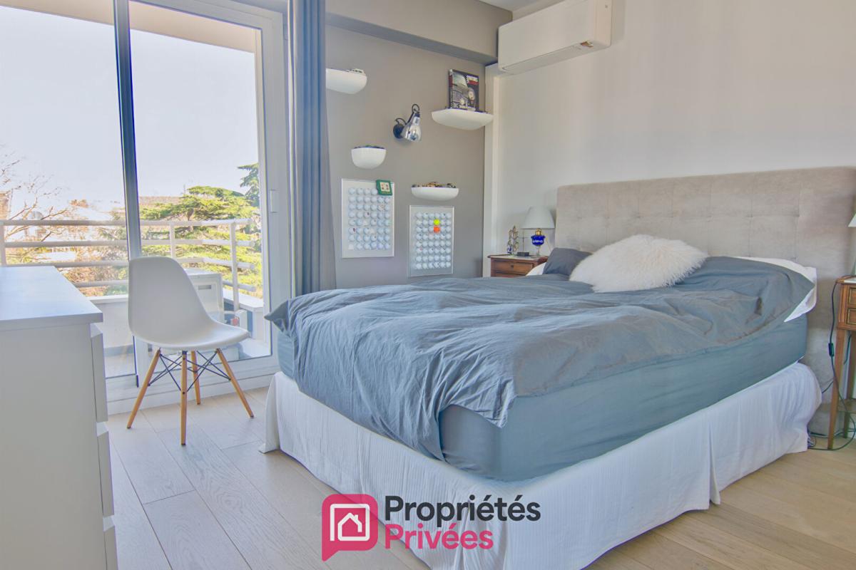 BOULOGNE-BILLANCOURT Appartement Boulogne Billancourt 4 pièce(s) 11