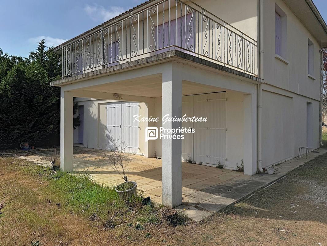 SAINT-EMILION Maison avec vue dégagée et grand jardin secteur St Emilion 12