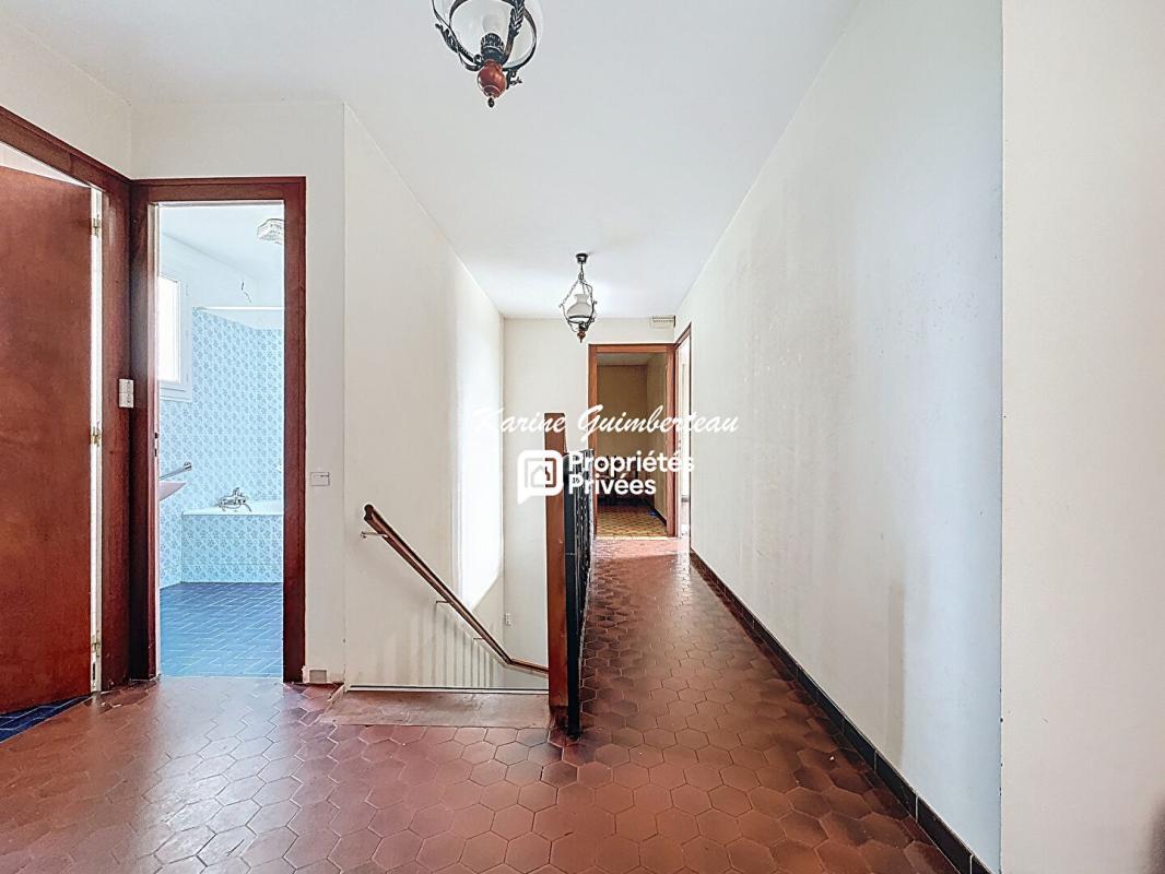 SAINT-EMILION Maison avec vue dégagée et grand jardin secteur St Emilion 13