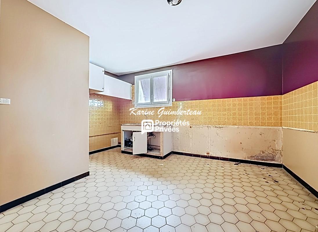 SAINT-EMILION Maison avec vue dégagée et grand jardin secteur St Emilion 6