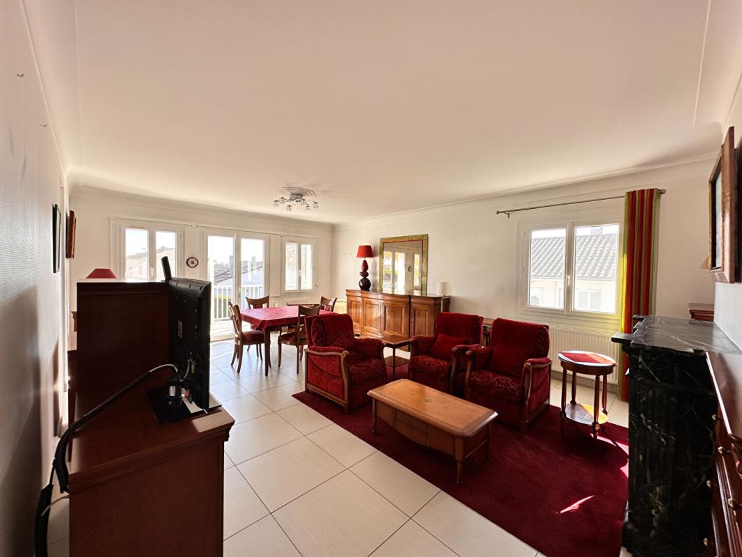 BON-ENCONTRE Maison 6