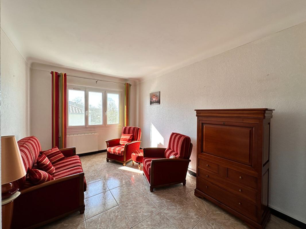 BON-ENCONTRE Maison 9