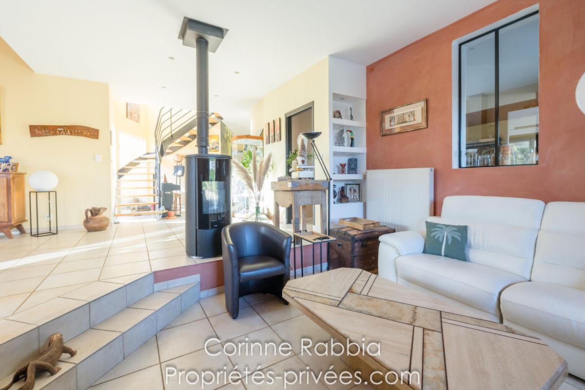 PECHBONNIEU Maison 186 m2 6 pièces 5