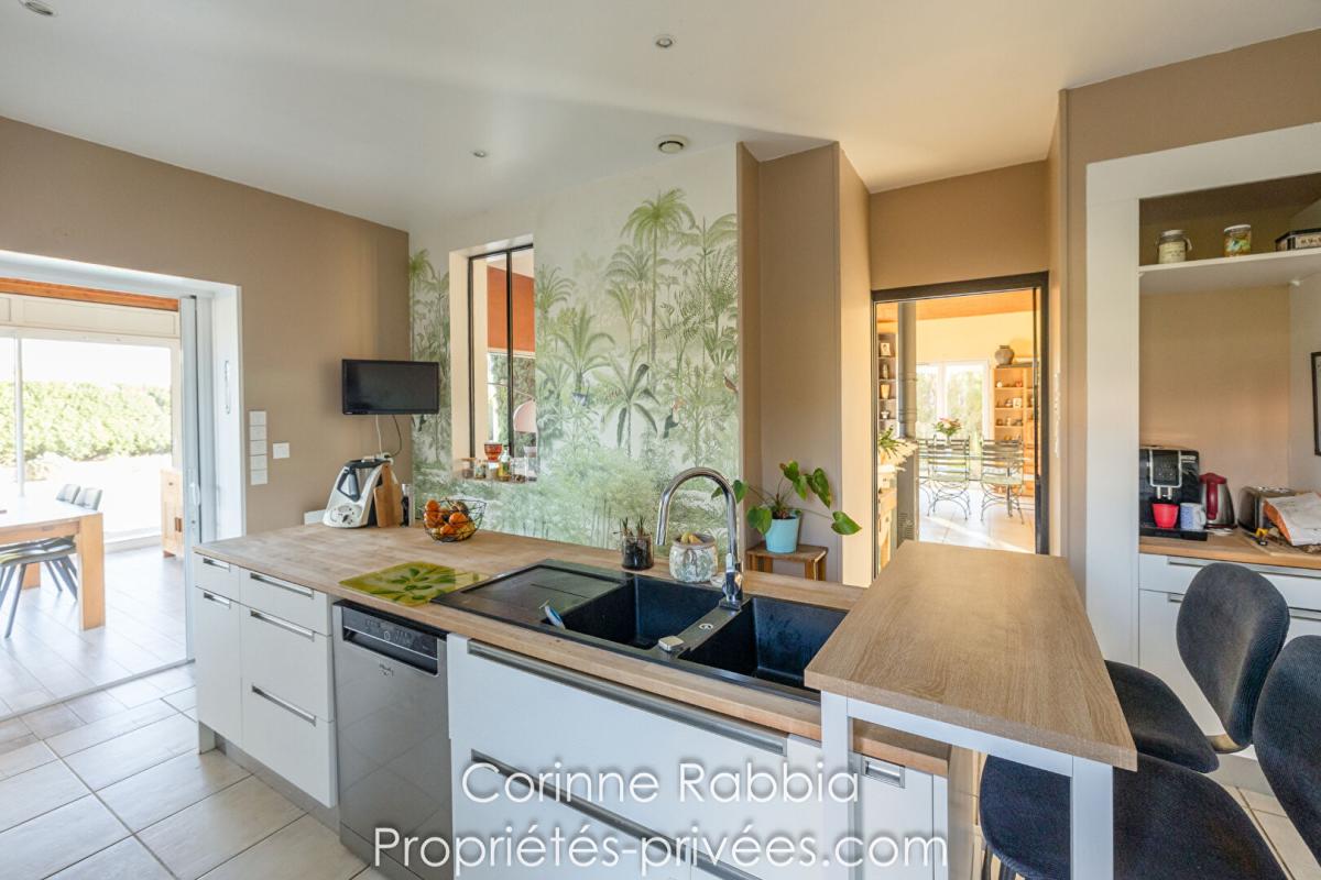 PECHBONNIEU Maison 186 m2 6 pièces 6