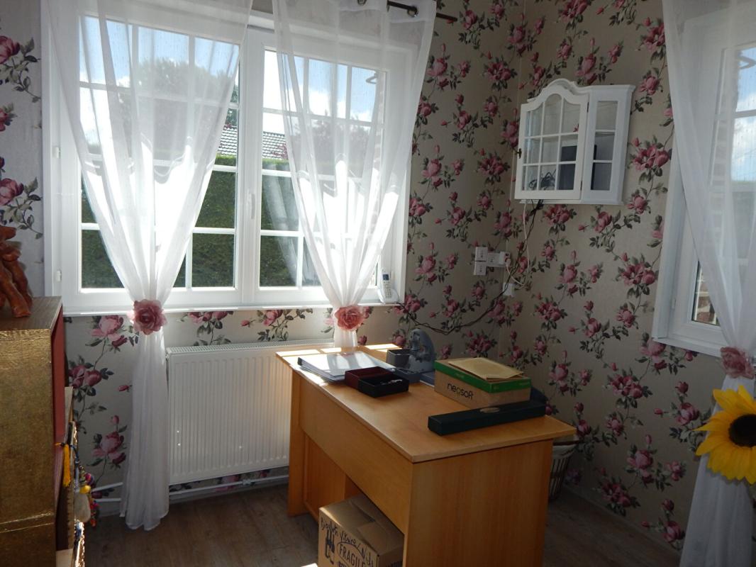 FAVIERES Maison .160 m² . 6 pièces 10