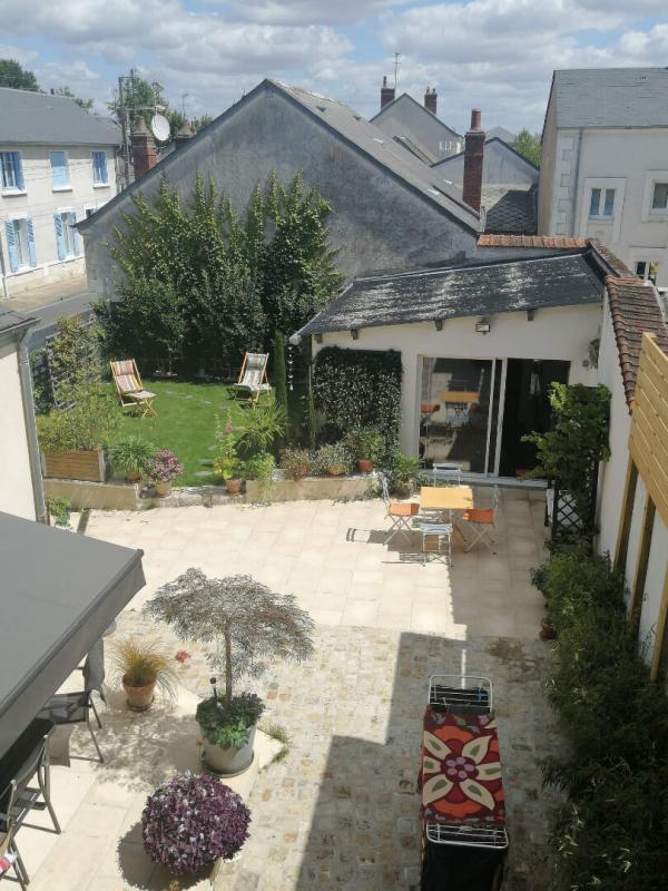 BOURGES BOURGES MAISON 8 PIECES STUDIO INDEPENDANT JARDIN 16
