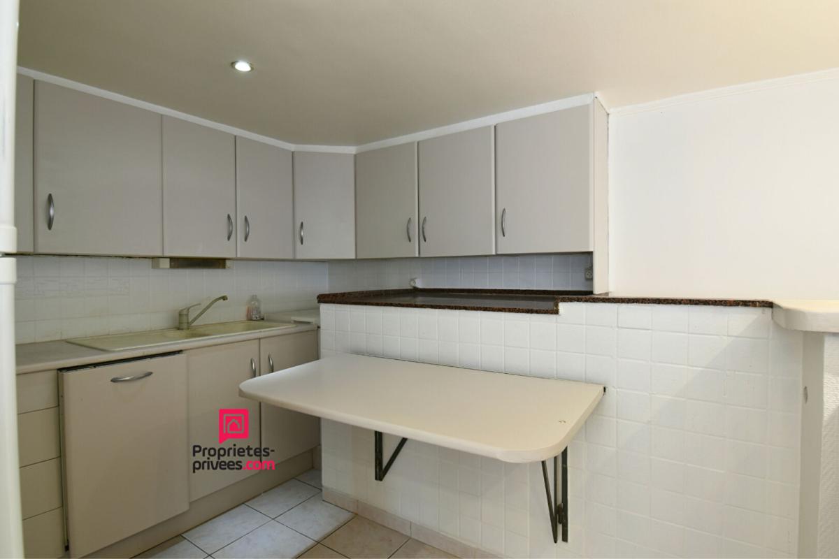 LYON-3E-ARRONDISSEMENT Lyon 3 ? Rue Duguesclin ? T2 de 42 m2 avec entrée indépendante 5