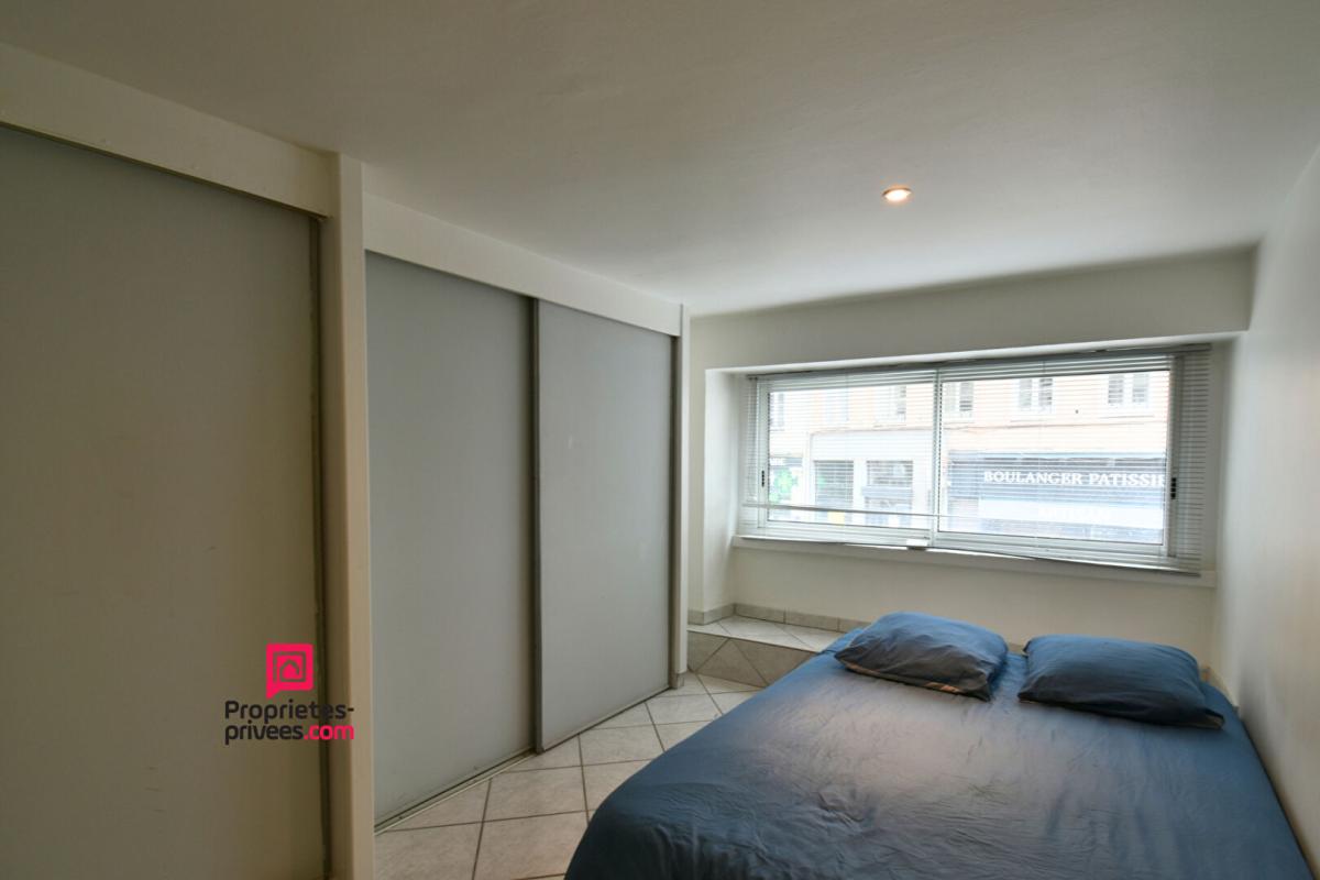 LYON-3E-ARRONDISSEMENT Lyon 3 ? Rue Duguesclin ? T2 de 42 m2 avec entrée indépendante 7