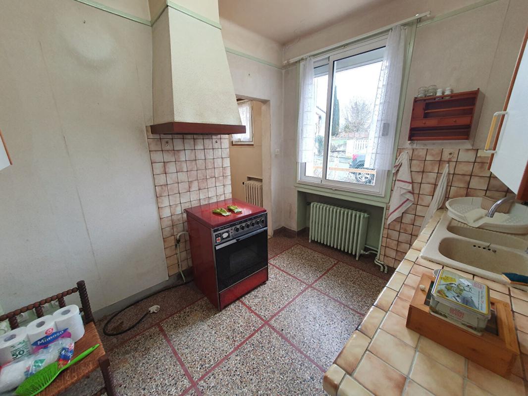 SAINT-DOULCHARD Maison Saint Doulchard 3 pièce(s) 84 m2 7