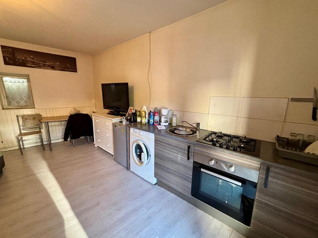 SERMOISE-SUR-LOIRE Immeuble de rapport - 191m² - Sermoise Sur Loire - 5 logements loués 15