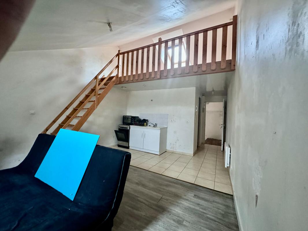 LA CHARITE-SUR-LOIRE Immeuble La Charite Sur Loire 7 pièce(s) 134 m2 6