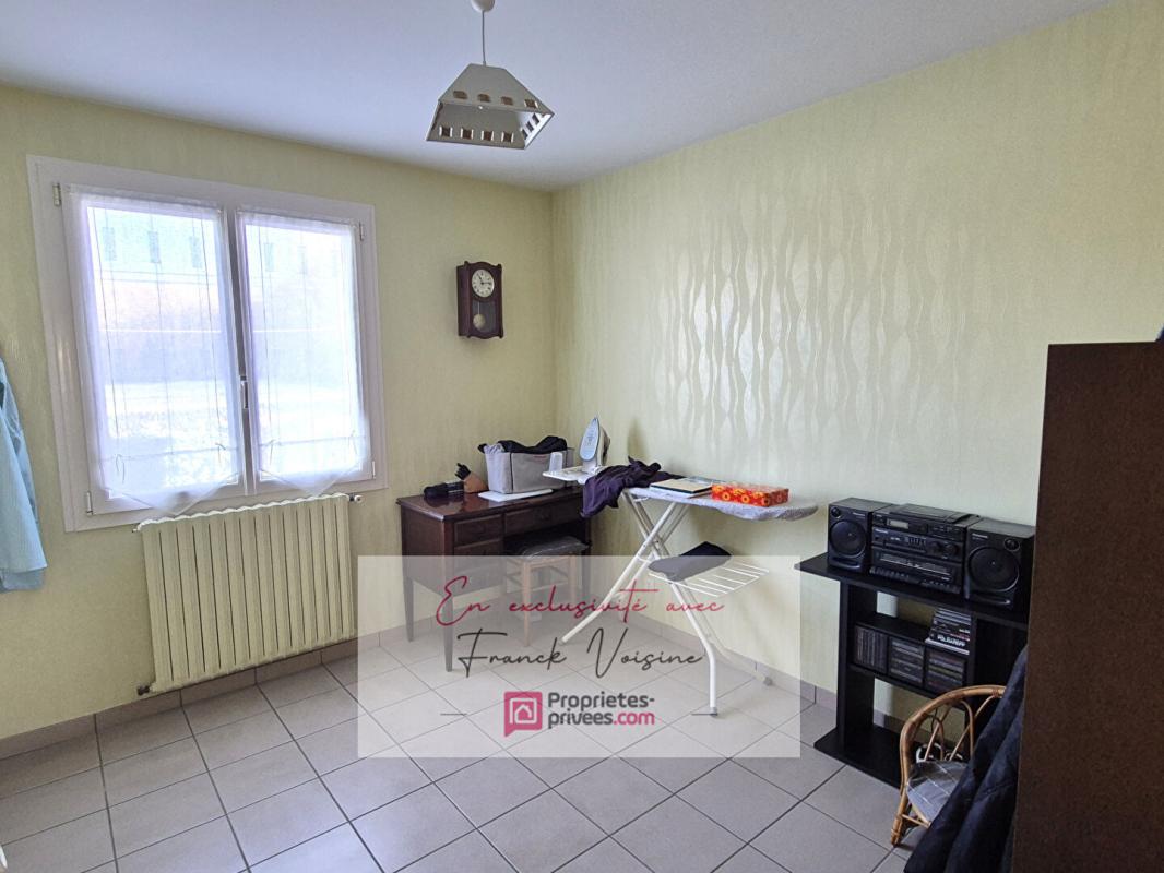 SAINT-PAUL-EN-PAREDS A VENDRE en Exclusivité à Saint Paul en Pareds, maison de 109 m2 avec 4 chambres sur une parcelle de 1778 m2 env 11