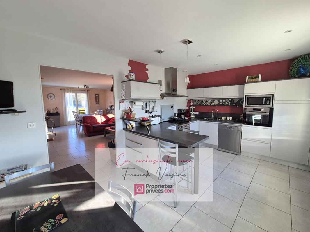 SAINT-PAUL-EN-PAREDS A VENDRE en Exclusivité à Saint Paul en Pareds, maison de 109 m2 avec 4 chambres sur une parcelle de 1778 m2 env 15