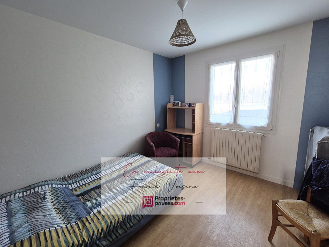 SAINT-PAUL-EN-PAREDS A VENDRE en Exclusivité à Saint Paul en Pareds, maison de 109 m2 avec 4 chambres sur une parcelle de 1778 m2 env 6